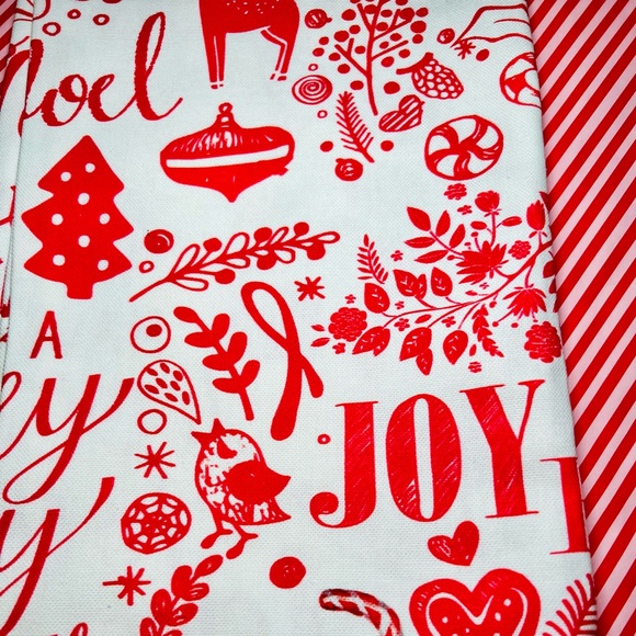 2 Christmas Red Holiday Images Kitchen Tea Towels Reindeer Believe Merry Joy - Picture 12 of 16